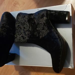 Ladies boots